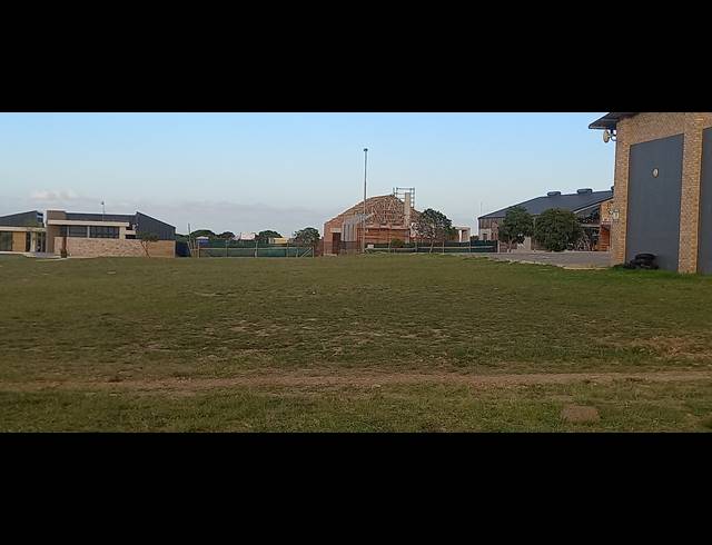 2,980M² VACANT LAND FOR SALE IN FOUNTAINS ESTATE BUSINESS PARK